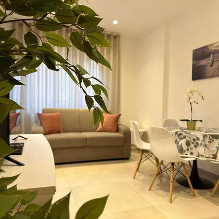 Ennio Class Apartment Bari