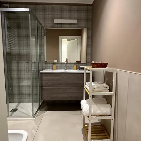 Ennio Class Apartment Bari